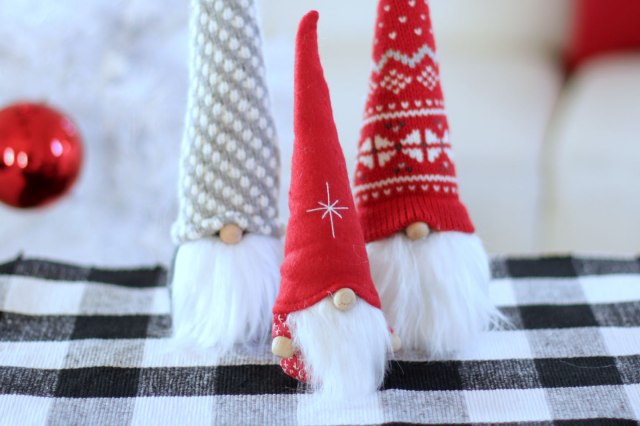 how to make Christmas Gnomes