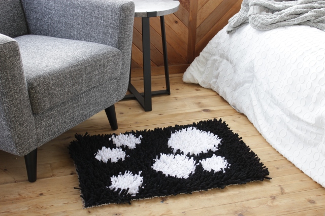 how to make a t-shirt yarn rug